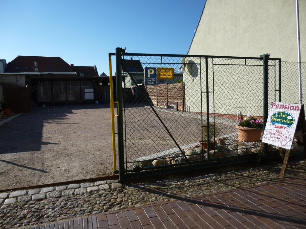 Pension Am Peeneufer Ug Wolgast Eksteriør bilde